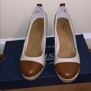 Brand new Bass Wedges